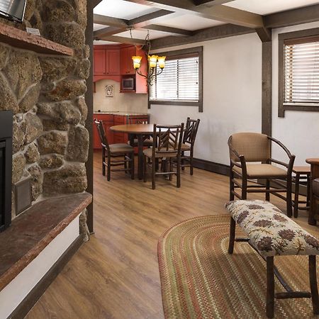 The Landing At Estes Park Exterior photo
