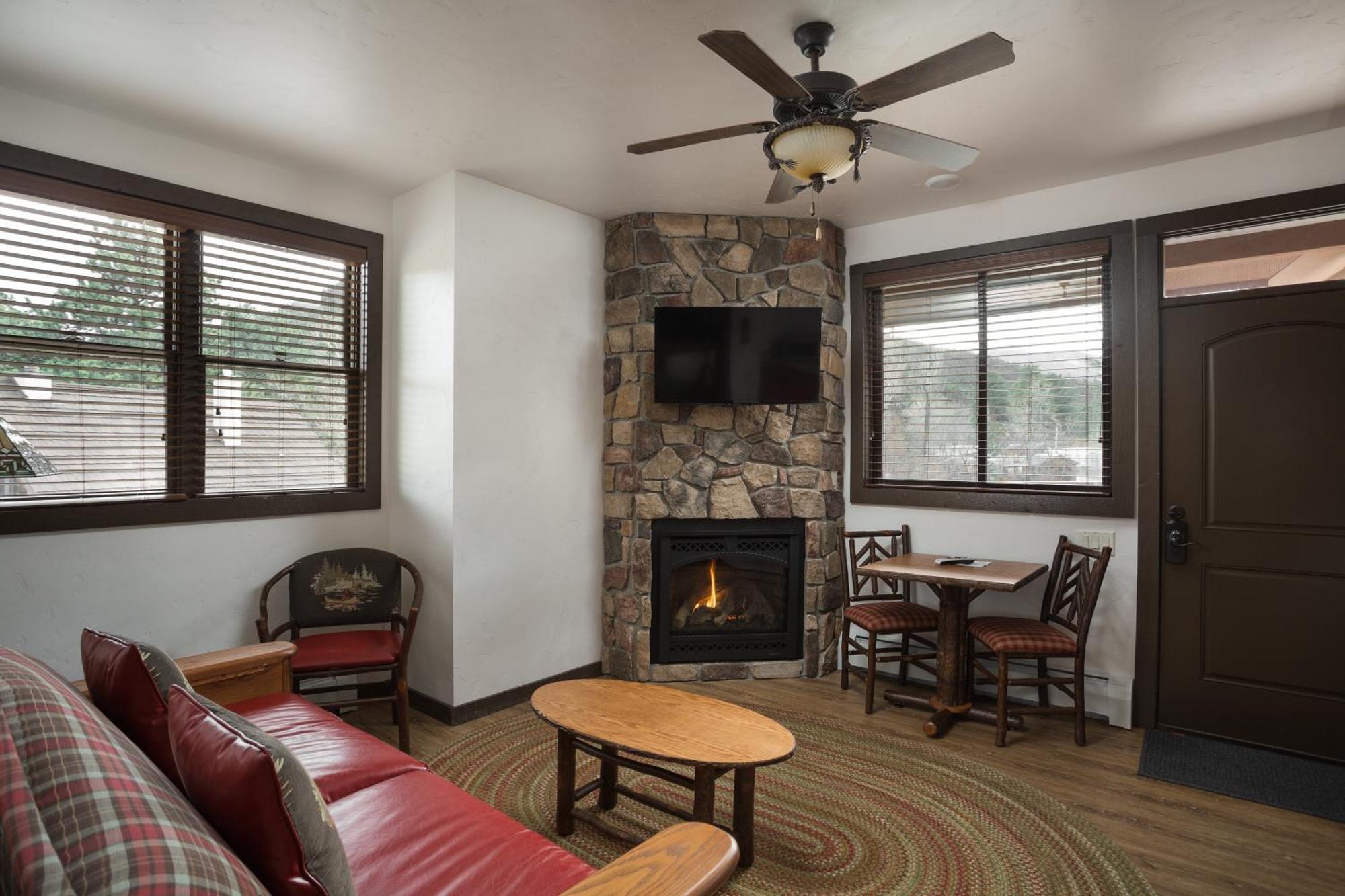 The Landing At Estes Park Exterior photo